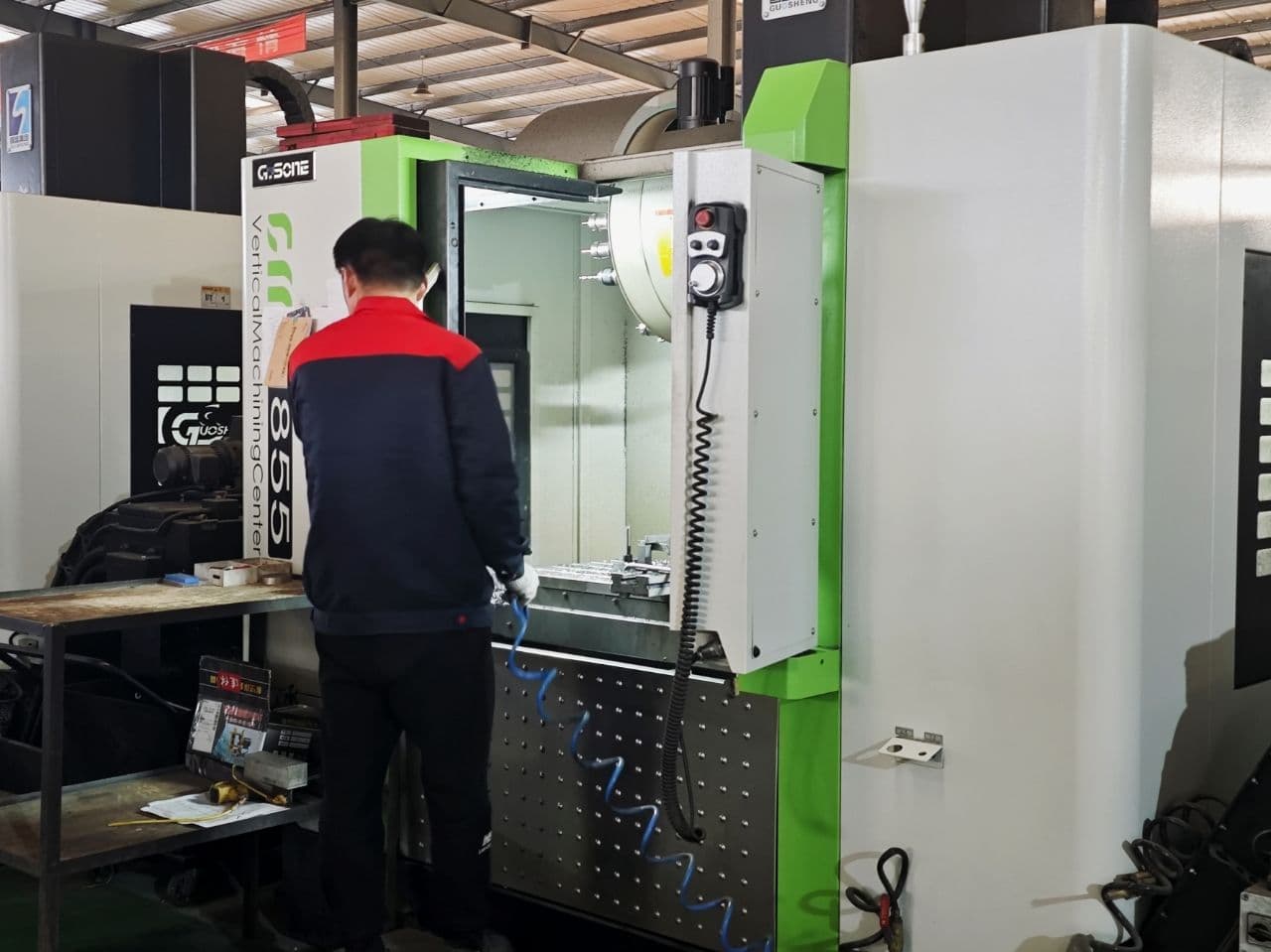 Mecanizado CNC de tres ejes
